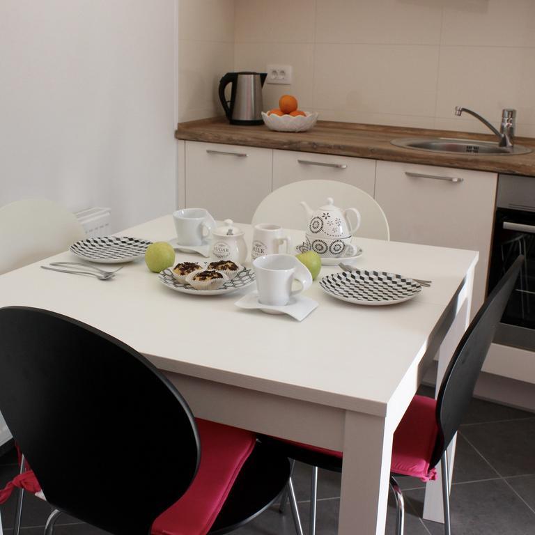 Rogic Apartment Lovran Bagian luar foto